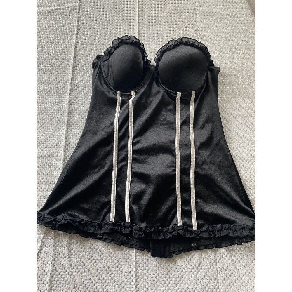 Torrid Strapless Corset Bustier Plus Sz 1 1X Ruffle Striped Black White Sexy